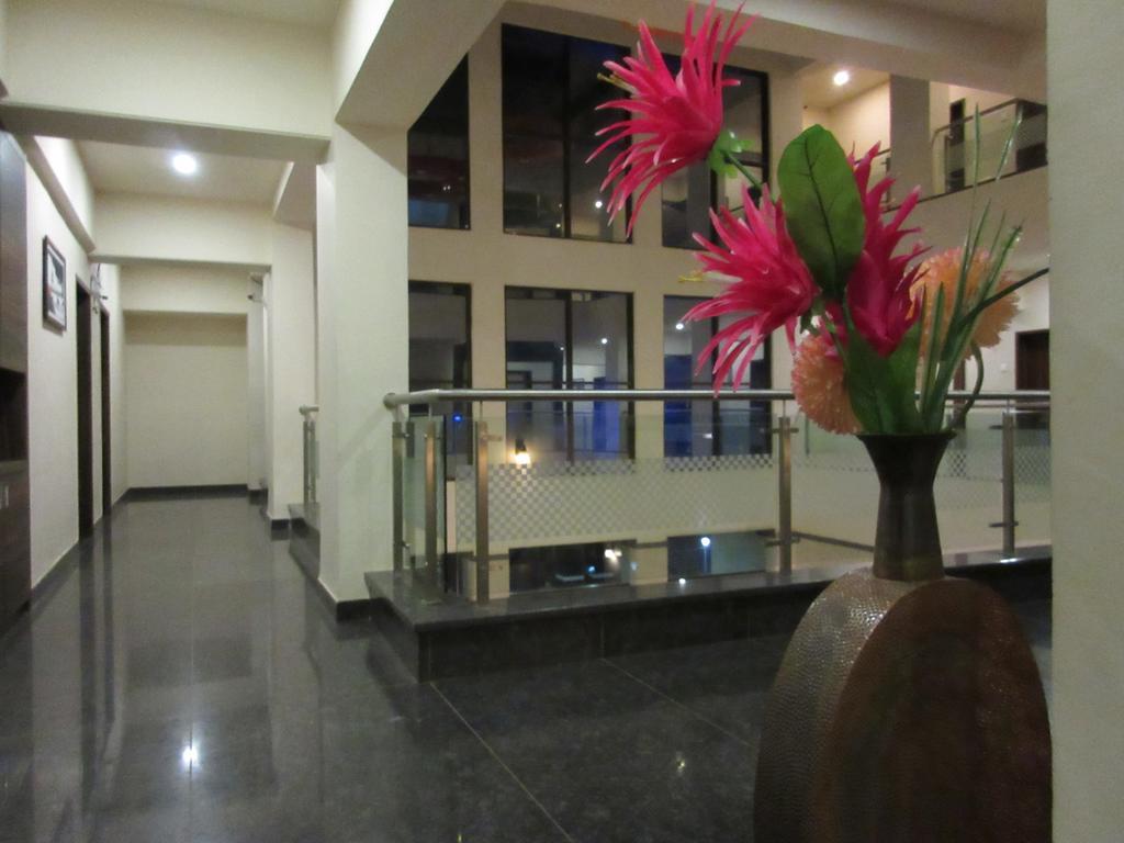 โรงแรม ซังกัม รีเจนซี รัตนากีรี ภายนอก รูปภาพ